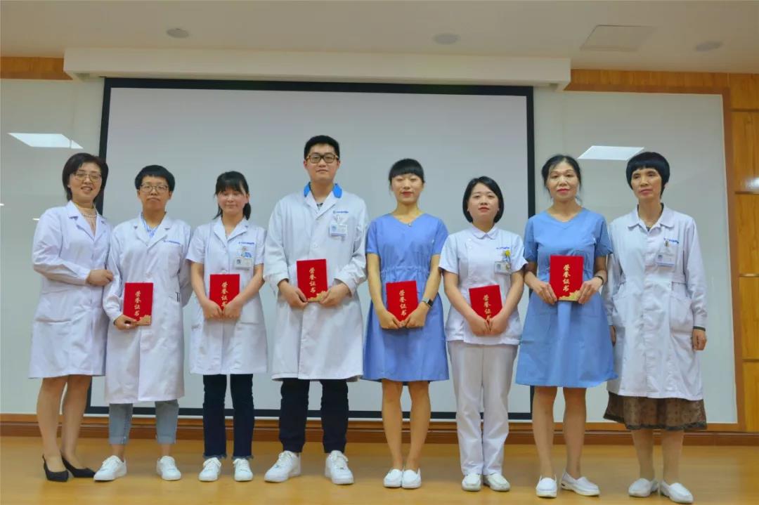 以专业致敬护士节，护理技能比赛展“白衣天使”风采！
