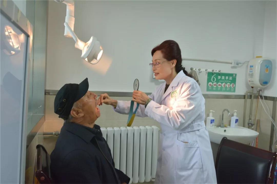 医疗技术下基层，服务百姓送健康