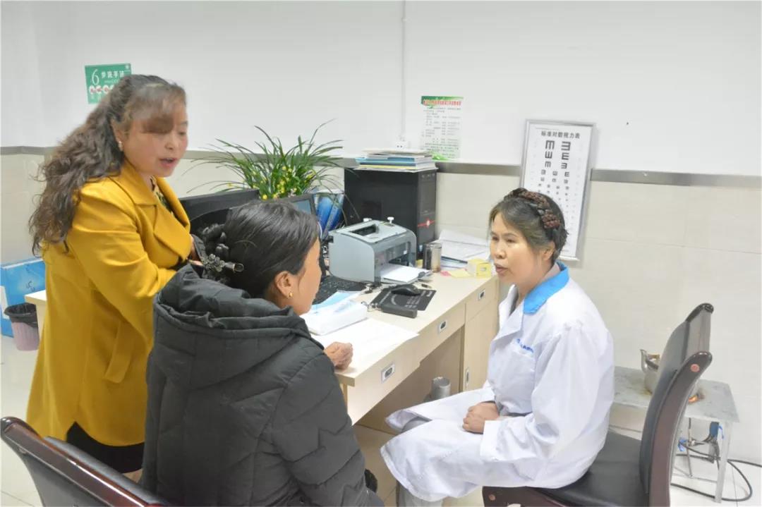 医疗技术下基层，服务百姓送健康