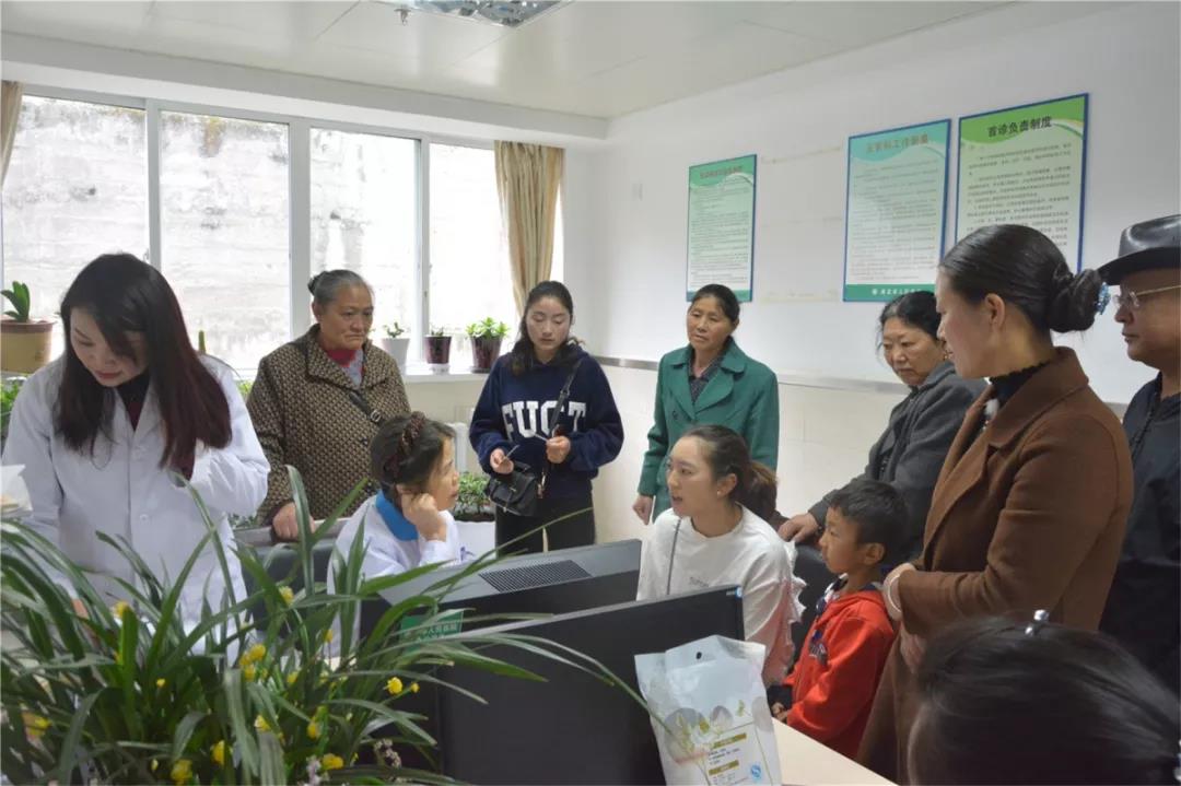 医疗技术下基层，服务百姓送健康