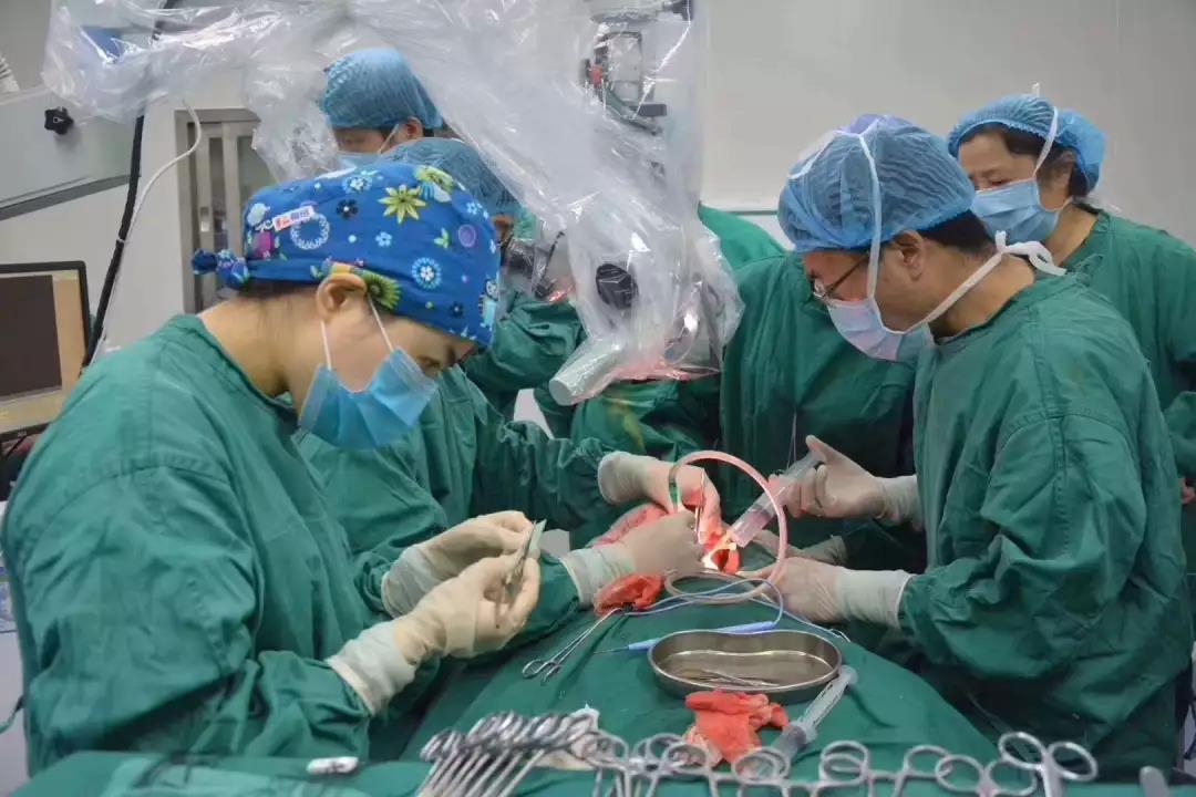 敲黑板！声音嘶哑不一定是感冒，罪魁祸首可能是它