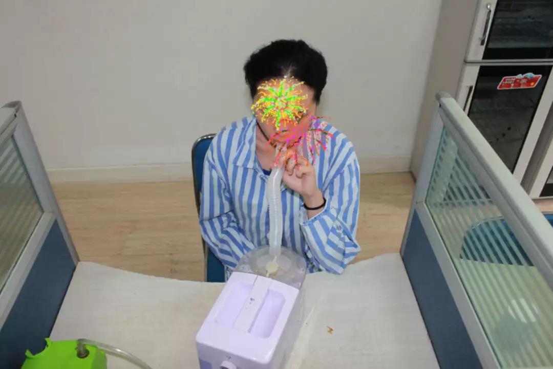 敲黑板！声音嘶哑不一定是感冒，罪魁祸首可能是它