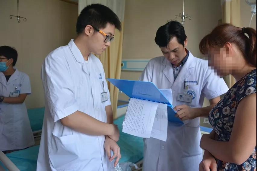 深夜咽喉剧疼，30岁女子命悬一线……