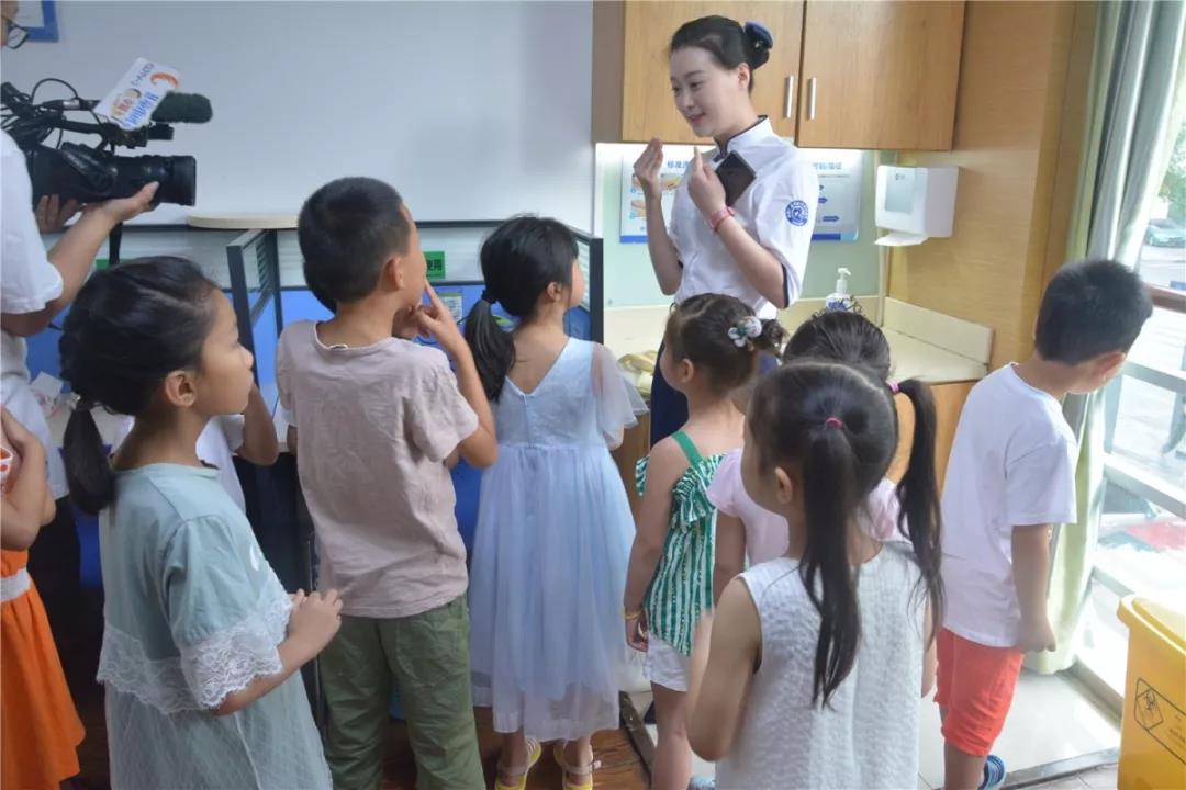 第八季小小耳鼻喉医生职业体验