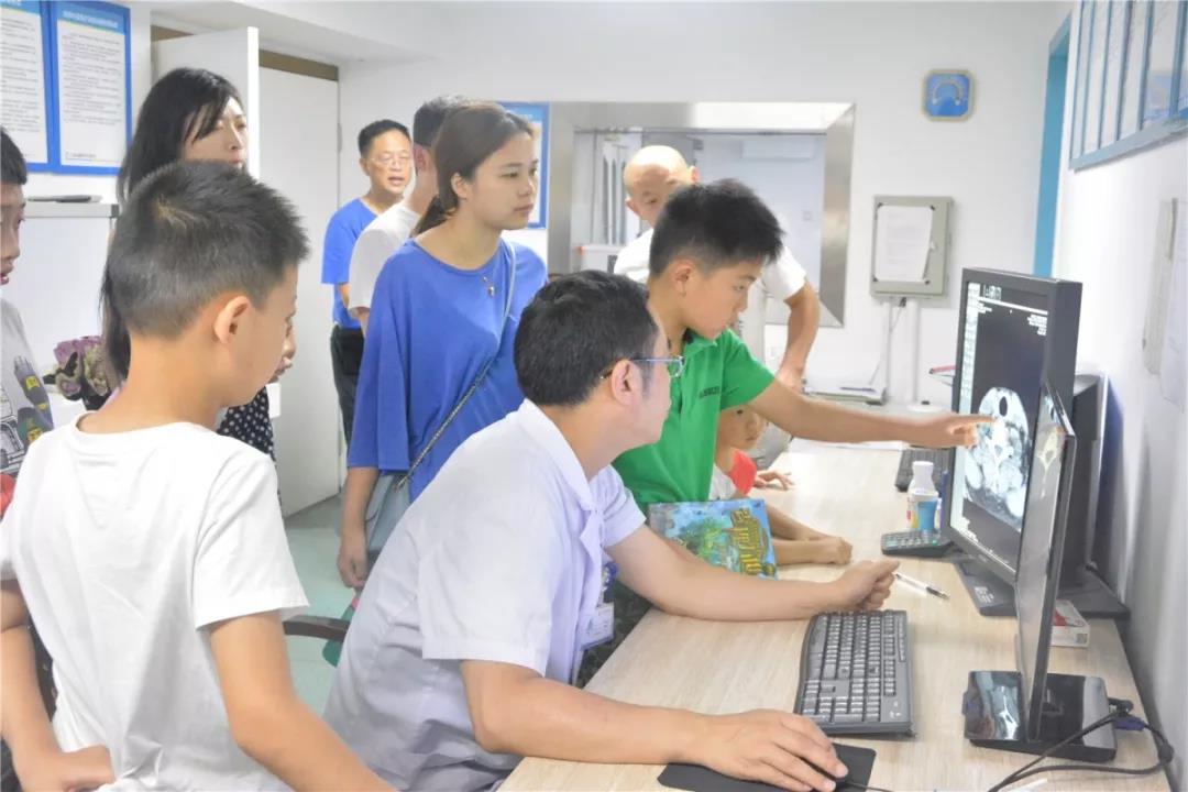 第八季小小耳鼻喉医生职业体验