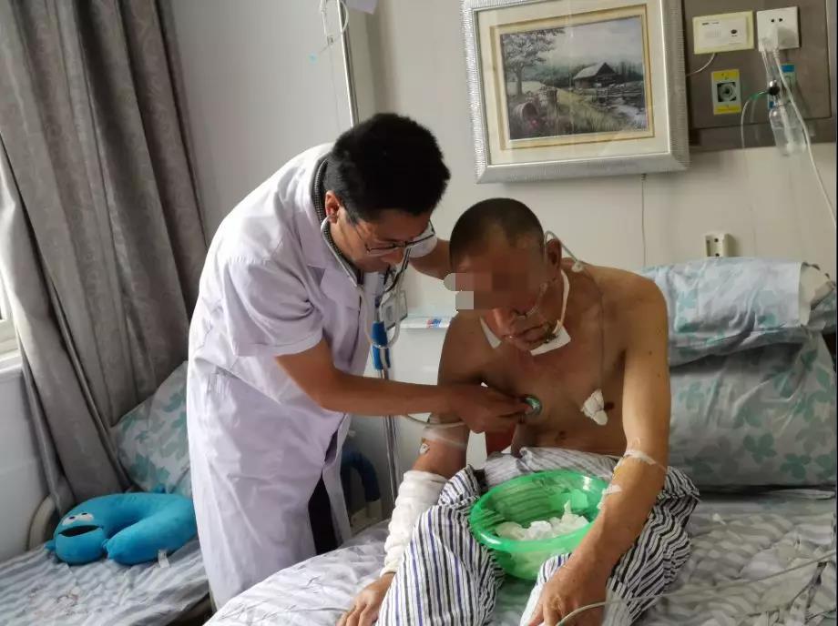 以为是“口腔溃疡”结果是口咽癌？ 这台4级高难手术敲响警钟